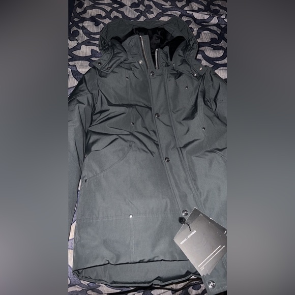 Brand new Moose Knuckle size: small - Picture 4 of 4